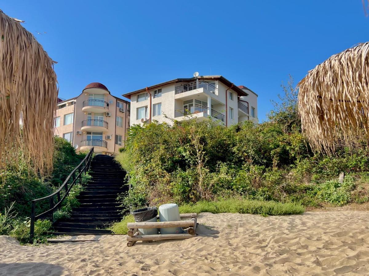 Beachfront Havana Sveti Vlas Bagian luar foto